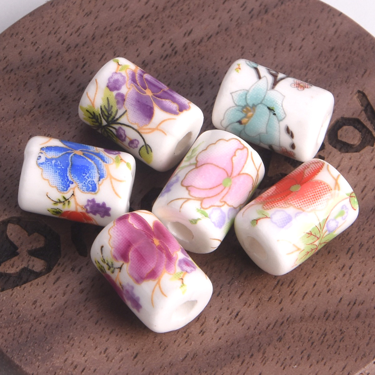 Embellishment Crafts - 10 個 12 × 9 ミリメートル円筒形花柄セラミック磁器ルースクラフトビーズジュエリー作成