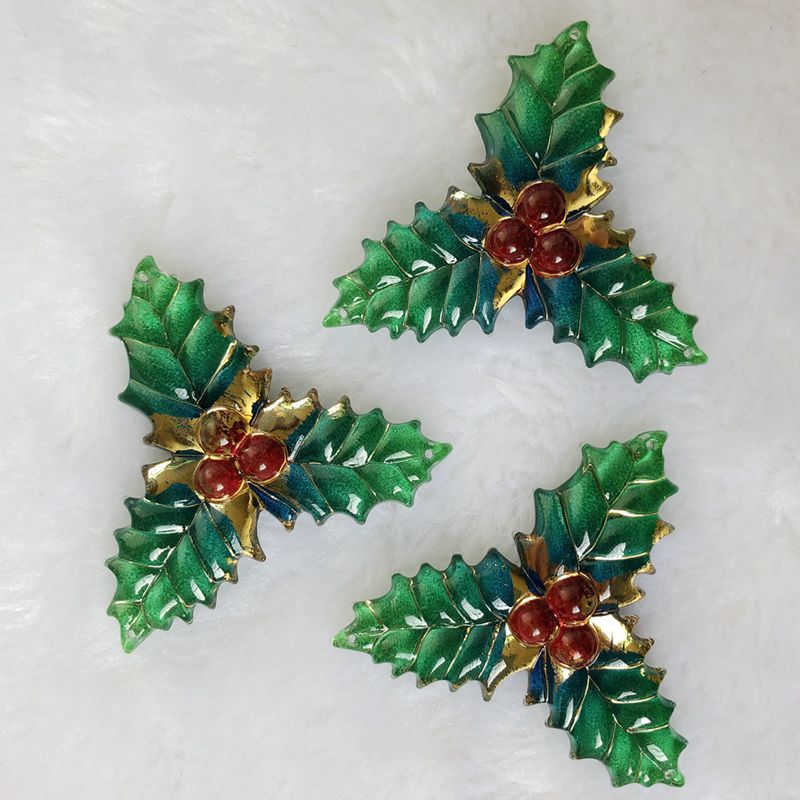 8 個 40 × 41 ミリメートル樹脂クリスマス葉風の装飾 - Embellishment Glue Craft のレビューと価格