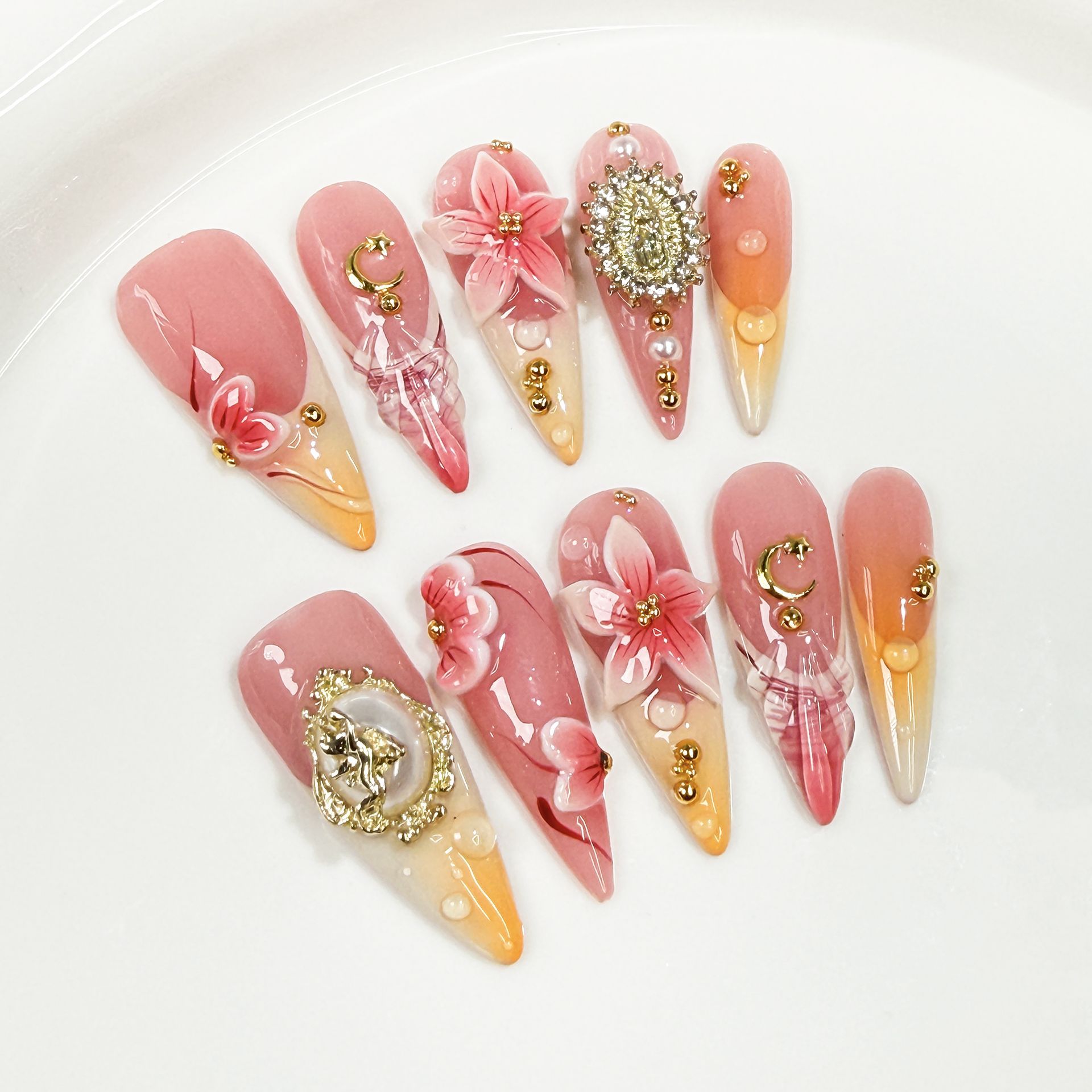 10個入り レトロフラワーデザイン つけ爪 ロングスティレッ - Embroidery Embellishments のレビューと価格